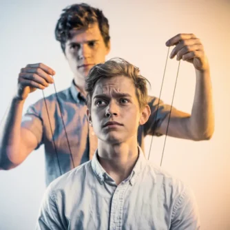 Manipulacije _ Katero igro igraš